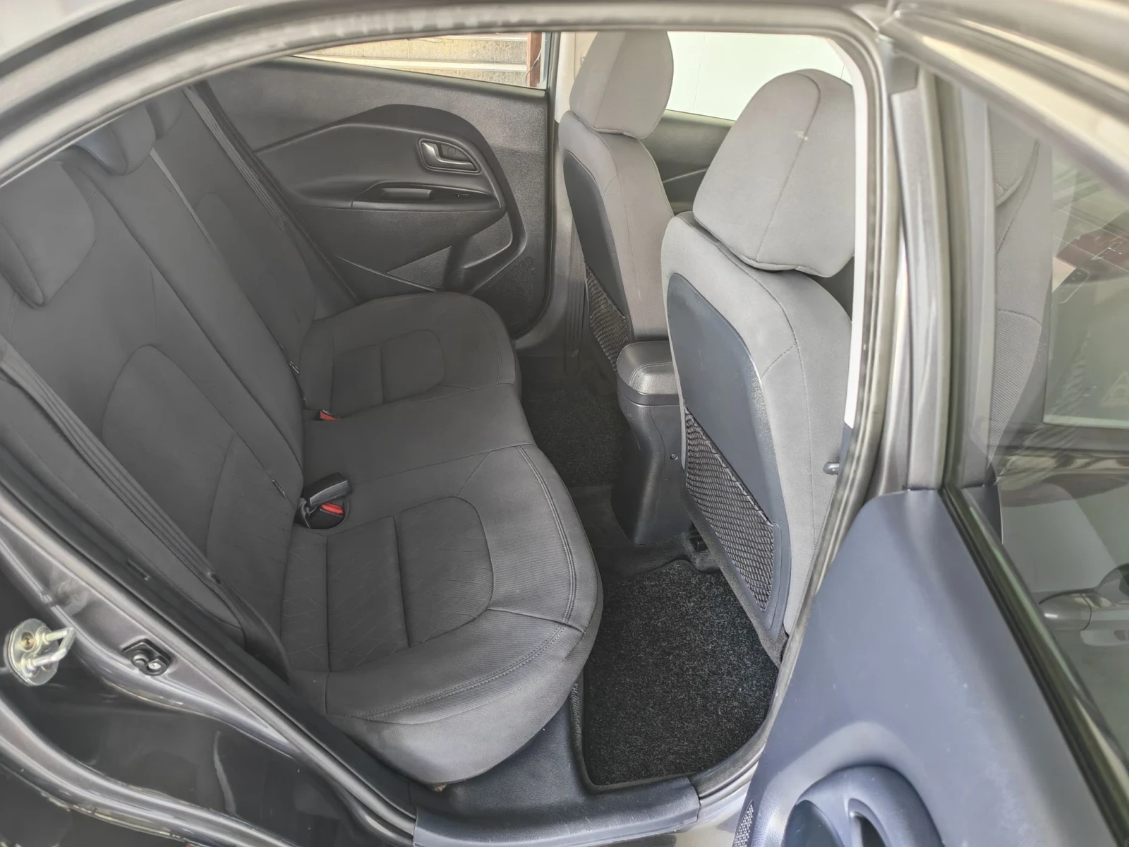 Kia Rio 1.4 90�� EURO 6 | Mobile.bg � ����������� 8