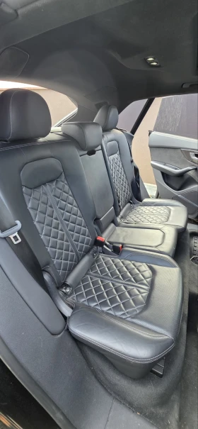 Audi SQ8, снимка 11