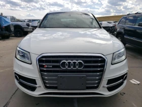 Audi SQ5  1