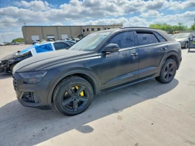 ������ Audi Q8