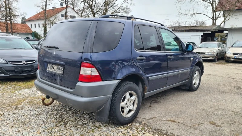 Mercedes-Benz ML 320, снимка 5 - Автомобили и джипове - 47603218