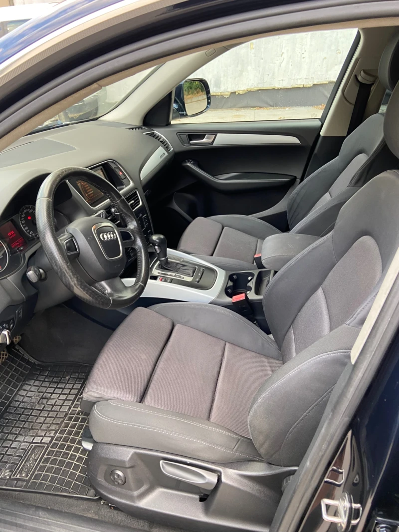 Audi Q5, снимка 6 - Автомобили и джипове - 52490704