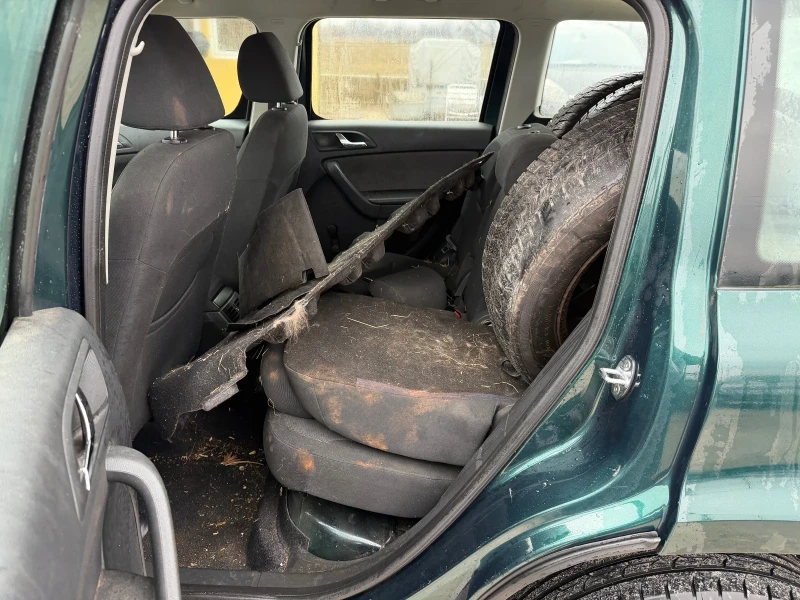 Skoda Yeti 2.0/110кс 4х4 EURO5A Климатик, снимка 11 - Автомобили и джипове - 52660875