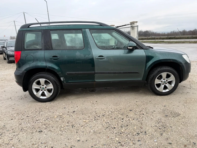 Skoda Yeti 2.0/110кс 4х4 EURO5A Климатик, снимка 8 - Автомобили и джипове - 52660875