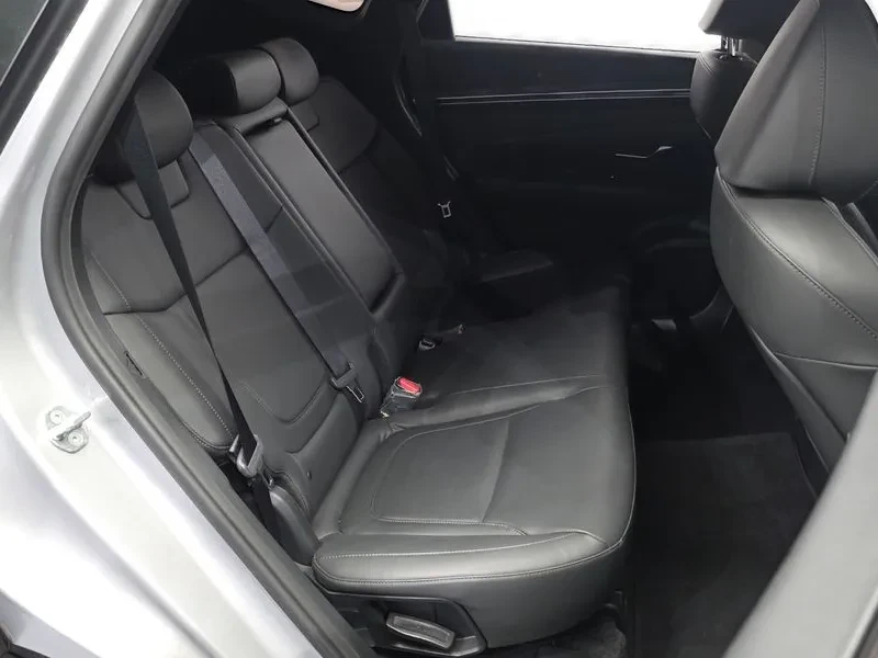 Hyundai Tucson 2.0 2WD MODERN, снимка 12 - Автомобили и джипове - 56161246