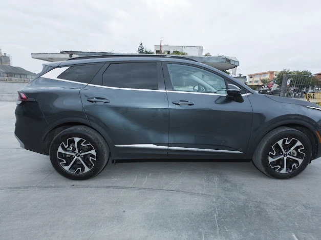 Kia Sportage, снимка 5 - Автомобили и джипове - 56646937