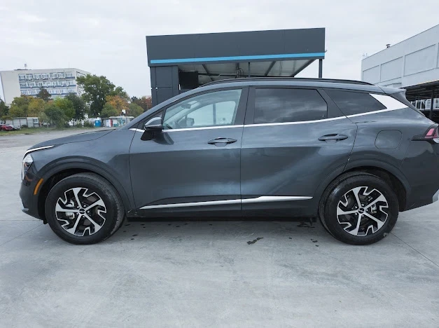 Kia Sportage, снимка 3 - Автомобили и джипове - 56646937