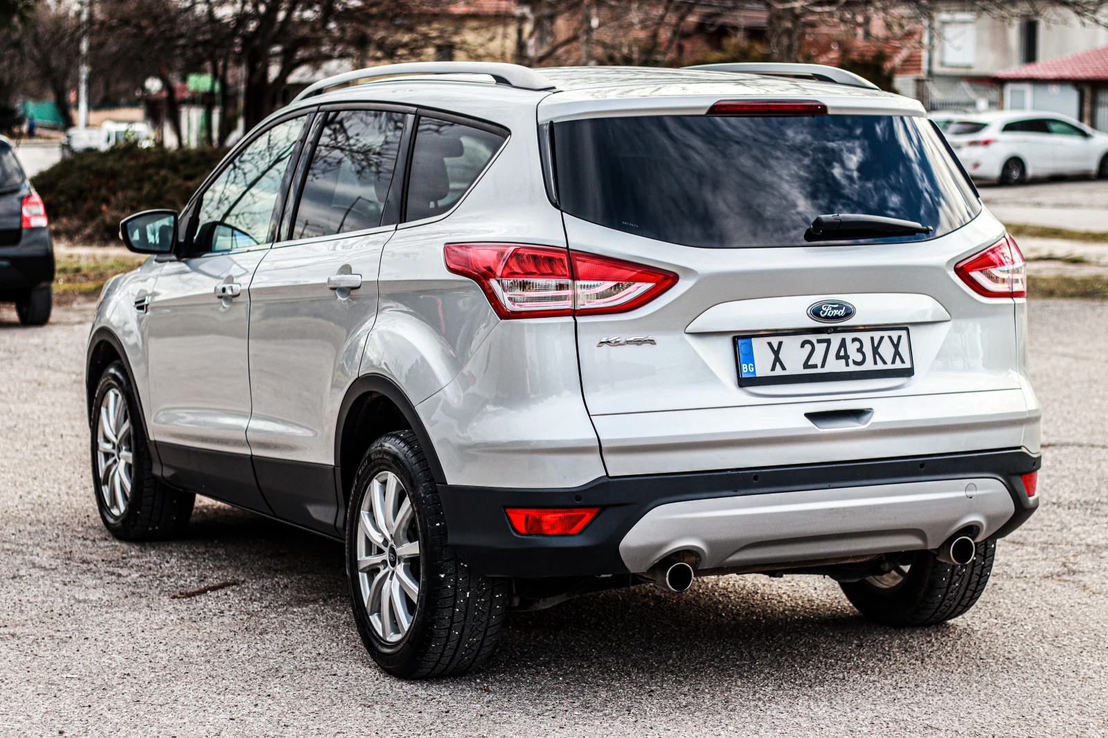 Ford Kuga 2.0 4X4 82.000KM, FULL, ГОТОВА ЗА КАРАНЕ - изображение 3