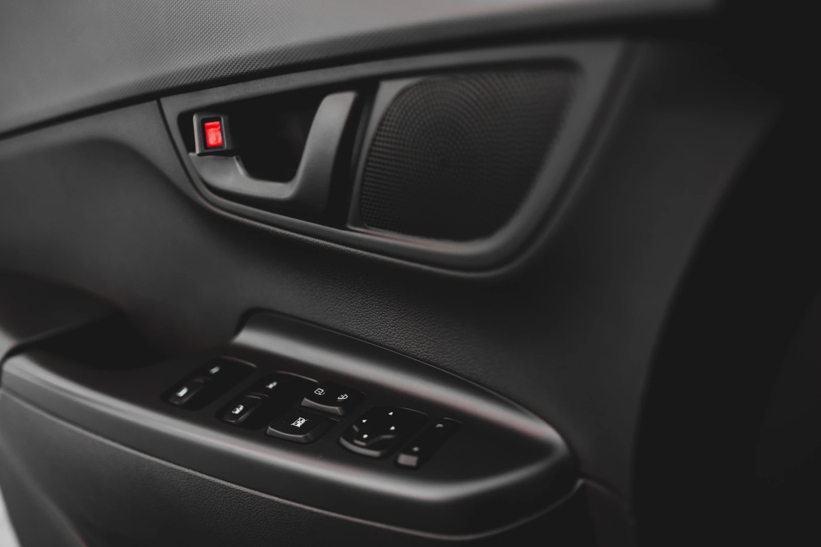 Hyundai Kona Limited AWD / 4X4 | Mobile.bg � ����������� 14