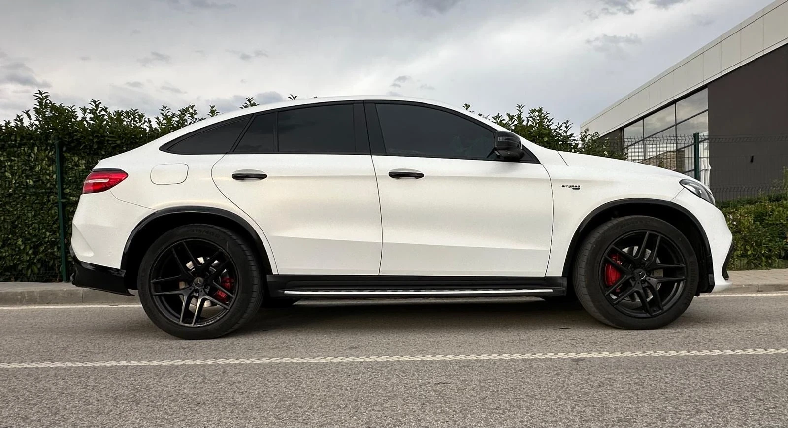 Mercedes-Benz GLE 43 AMG * 4Matic* Coupe*  - изображение 8