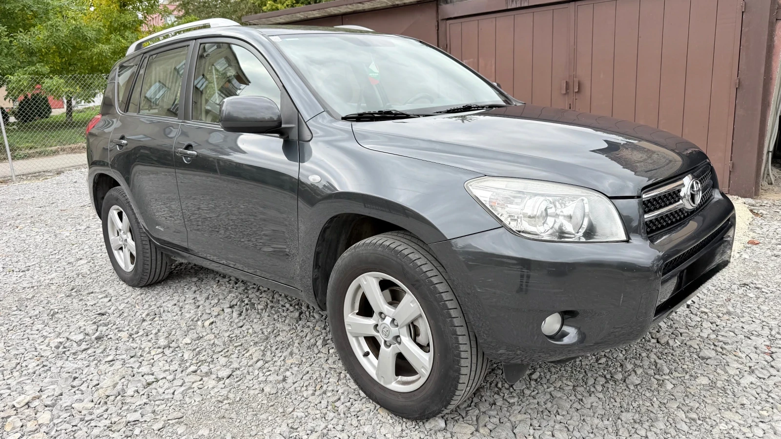 Toyota Rav4 2.0 | Mobile.bg — изображение 2