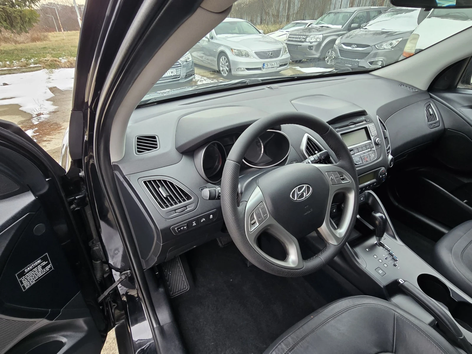 Hyundai IX35 2.0CRDI PREMIUM 4х4 - изображение 7