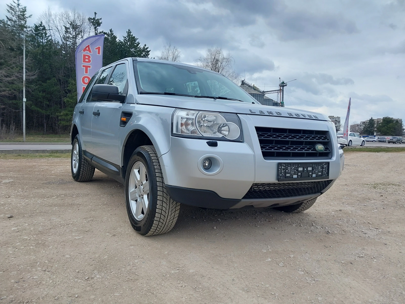 Land Rover Freelander 2.2- 152кс. 4х4, снимка 2 - Автомобили и джипове - 53936262