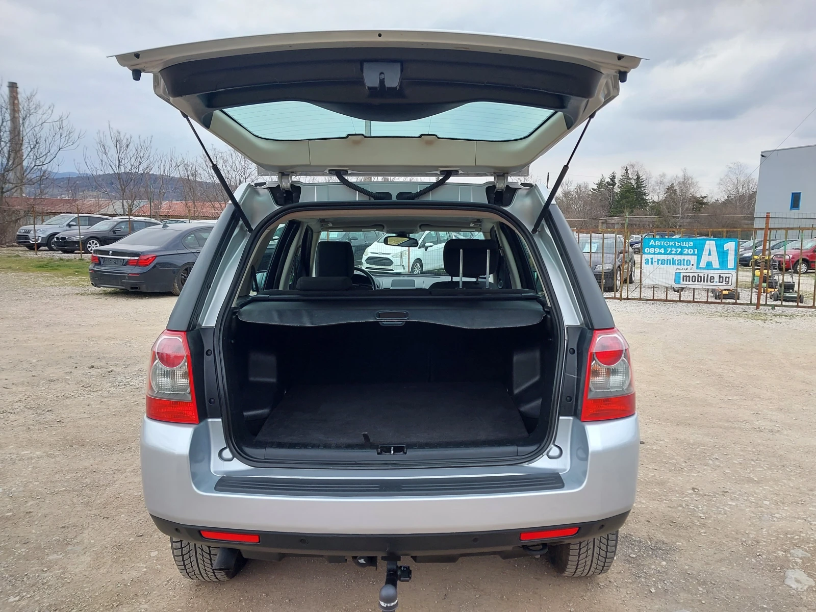 Land Rover Freelander 2.2- 152кс. 4х4, снимка 9 - Автомобили и джипове - 53936262