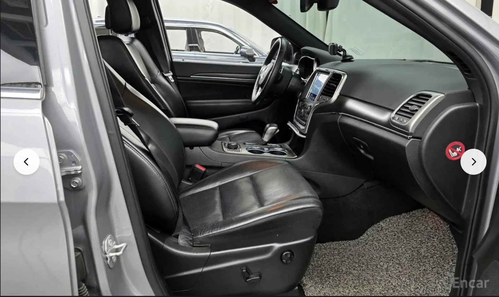 Jeep Grand cherokee LIMITED* 3.6* V6* 8ZF* ПОДГРЕВ* ОБДУХВАНЕ* КАМЕРА*, снимка 13 - Автомобили и джипове - 53990164