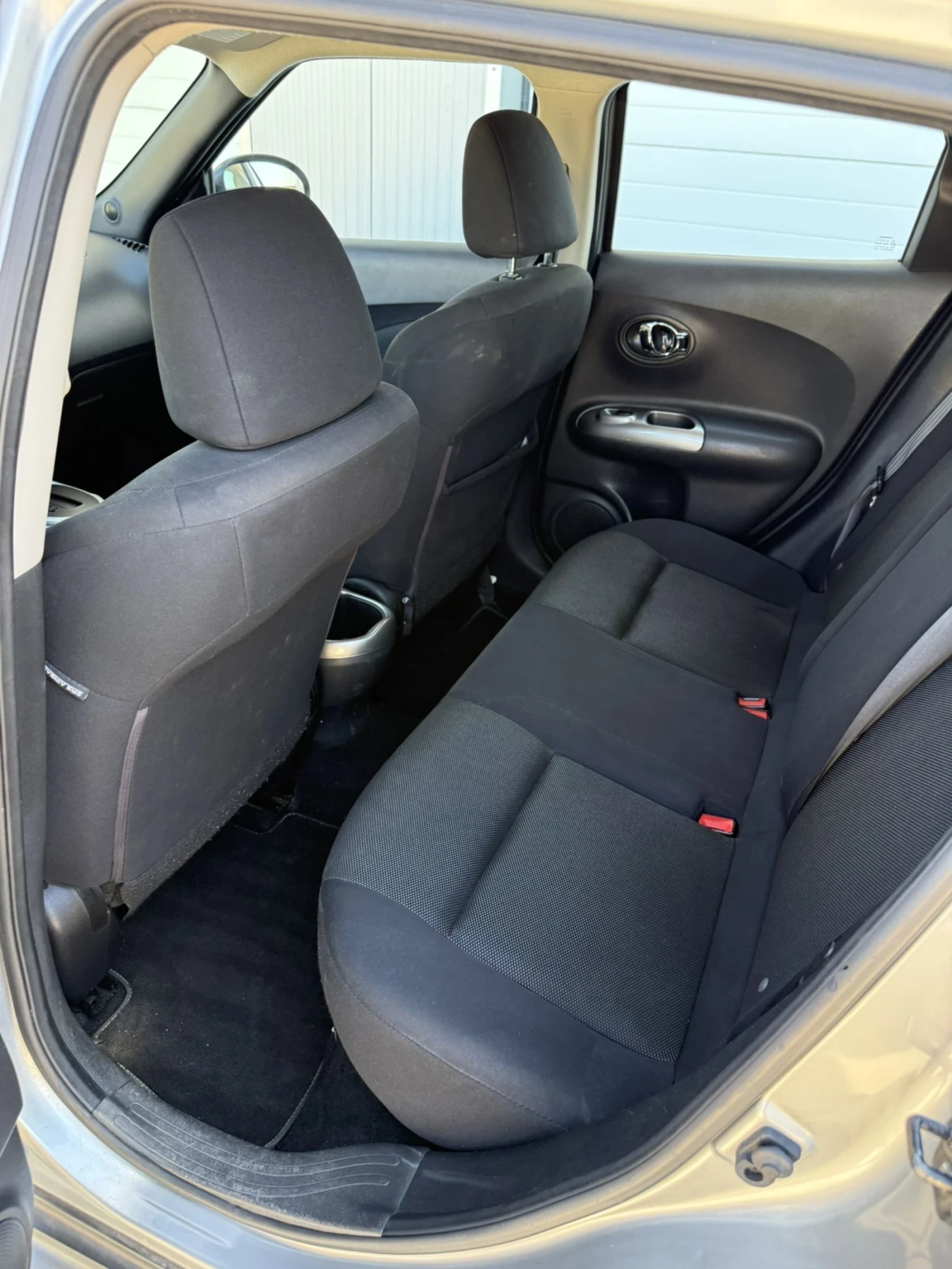 Nissan Juke 1.6i AUTOMAT | Mobile.bg � ����������� 11