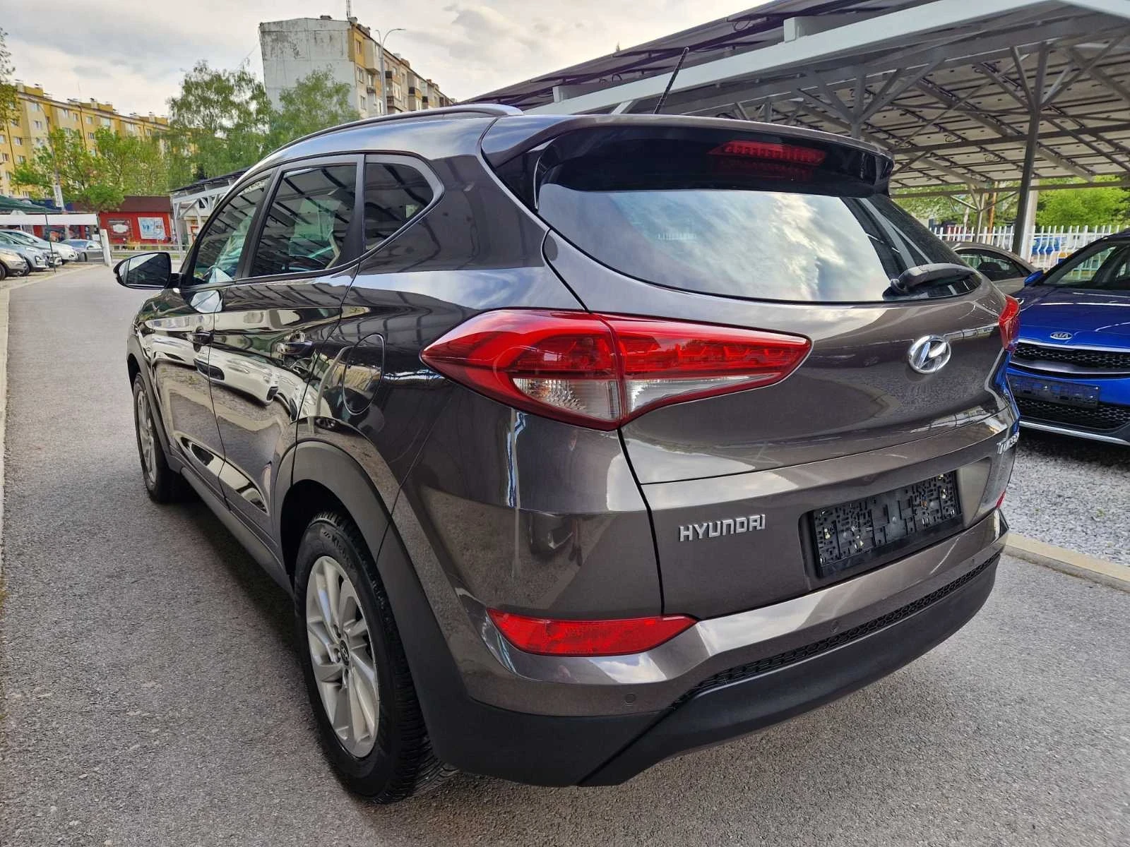 Hyundai Tucson 1.7 CRDI EURO 6B, снимка 6 - Автомобили и джипове - 54373549