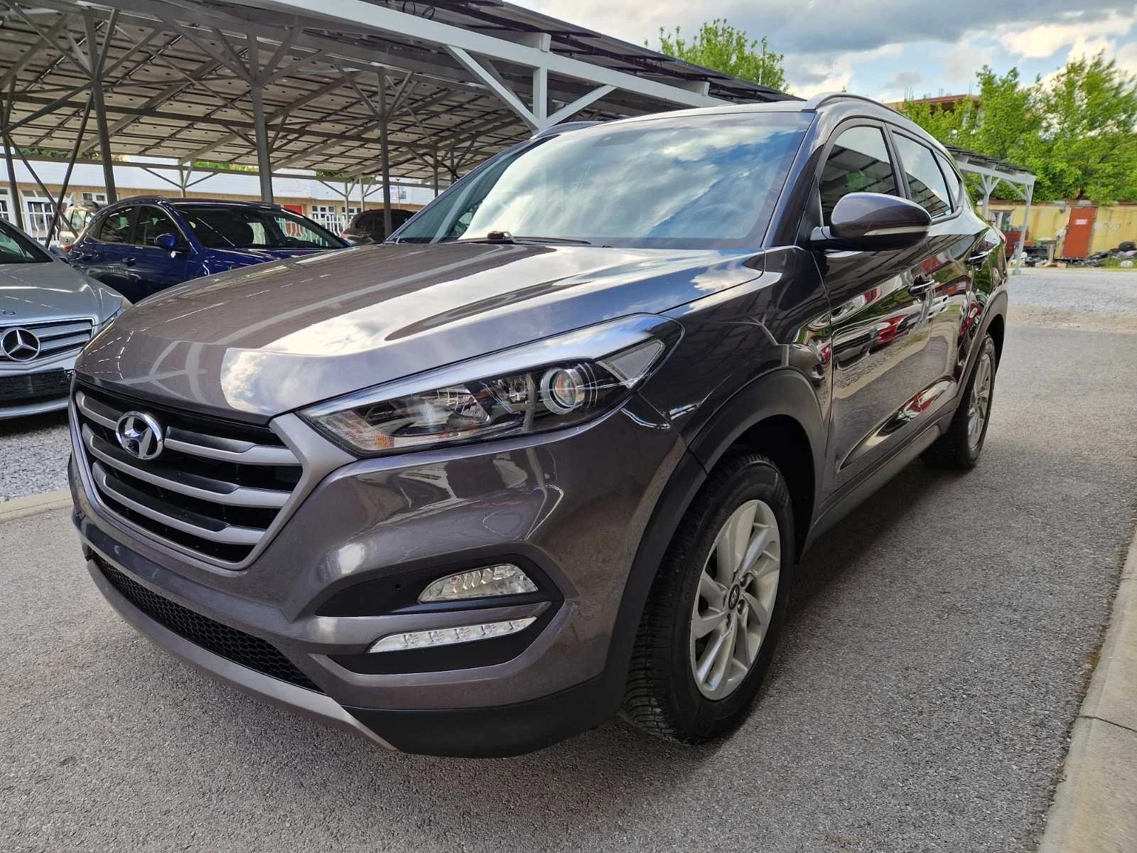 Hyundai Tucson 1.7 CRDI EURO 6B, снимка 3 - Автомобили и джипове - 54373549