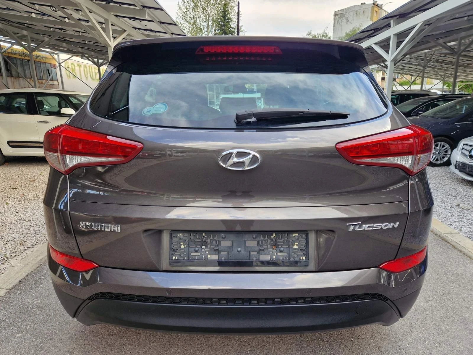 Hyundai Tucson 1.7 CRDI EURO 6B, снимка 7 - Автомобили и джипове - 54373549