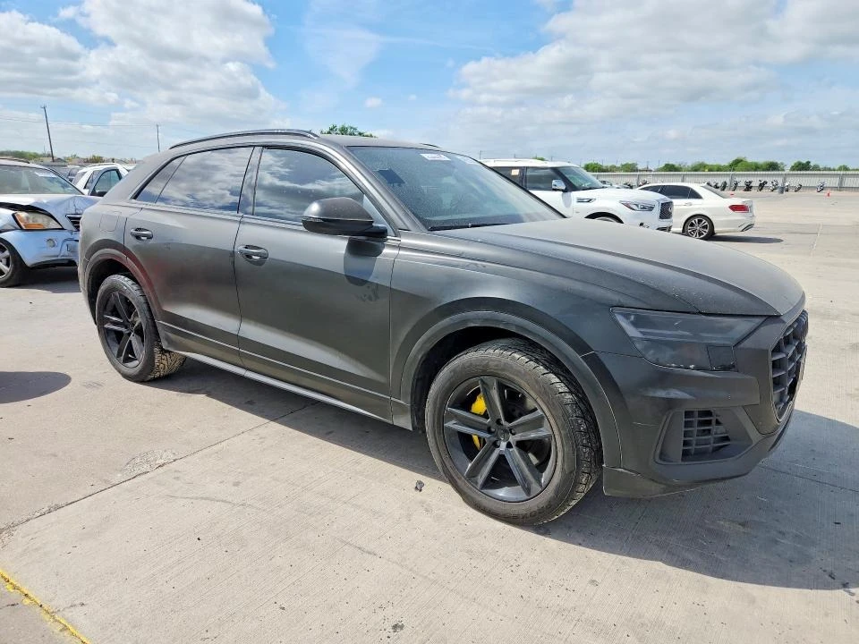 Audi Q8, снимка 4 - Автомобили и джипове - 54743409