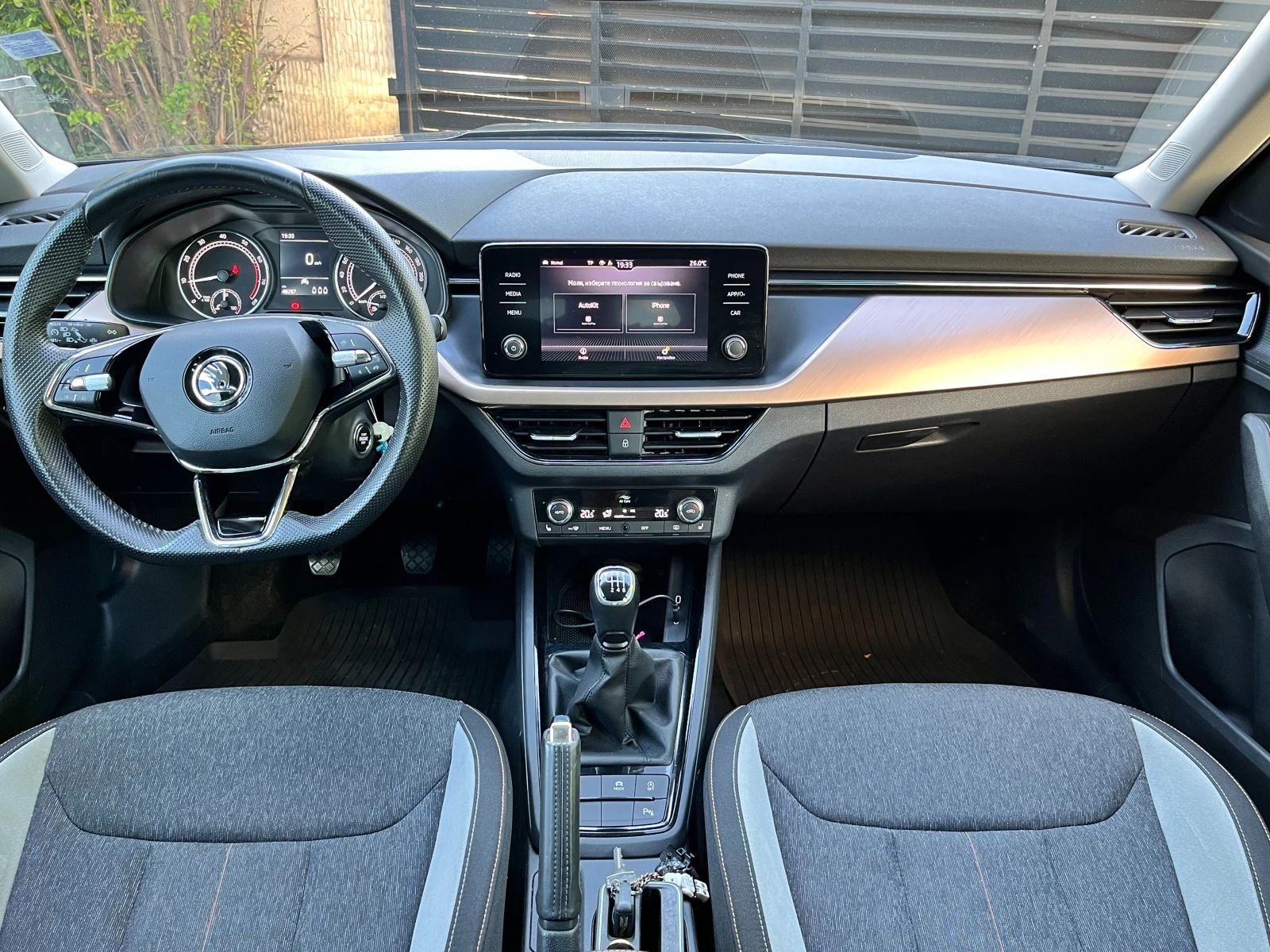 Skoda Kamiq Vision, снимка 11 - Автомобили и джипове - 55236383