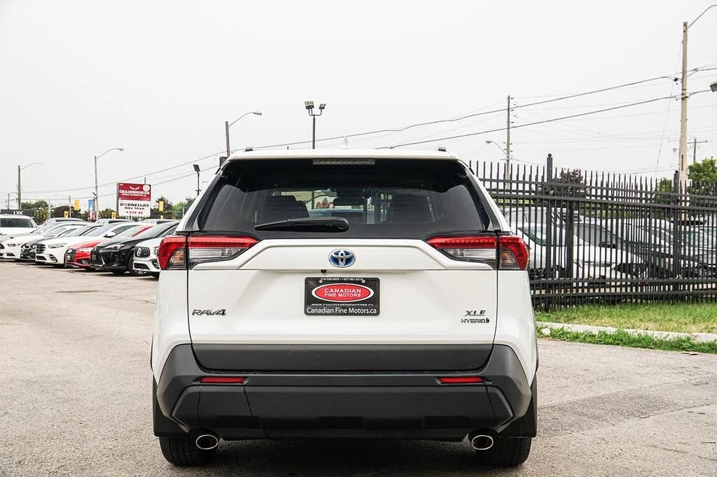 Toyota Rav4 Hybrid XLE AWD, снимка 6 - Автомобили и джипове - 55436027