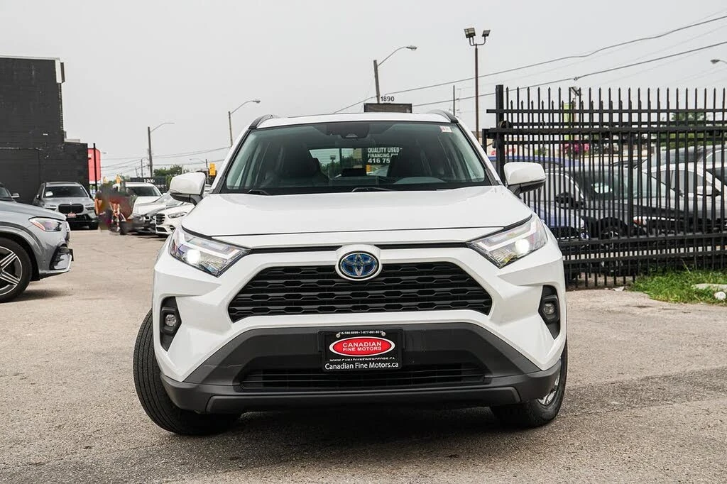 Toyota Rav4 Hybrid XLE AWD, снимка 2 - Автомобили и джипове - 55436027