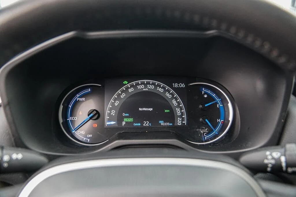 Toyota Rav4 Hybrid XLE AWD, снимка 14 - Автомобили и джипове - 55436027