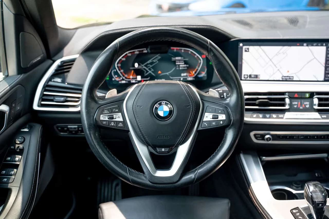 BMW X5 * xDrive| LASER| DISTRONIC| 360| ВЪЗДУХ , снимка 11 - Автомобили и джипове - 55487083
