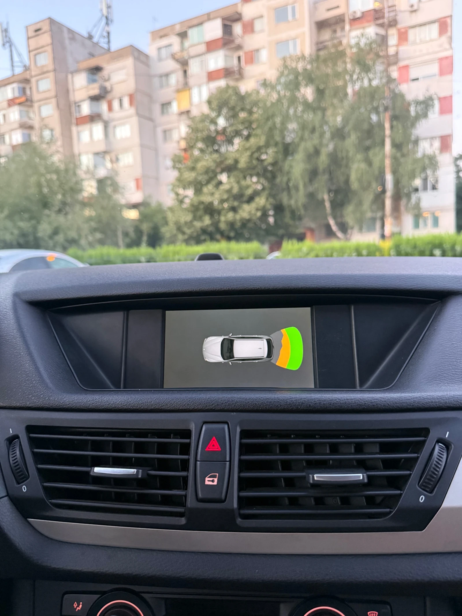 BMW X1 xDrive20d 177 �.�. (130 kW), 2.0D, 4x4 | Mobile.bg � ����������� 8