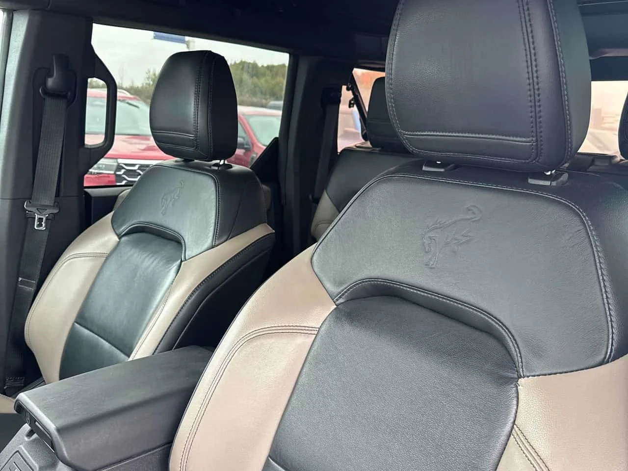 Ford Bronco * 4 Door Advanced 4x4 * CARFAX * ����� �� �������� | Mobile.bg � ����������� 10