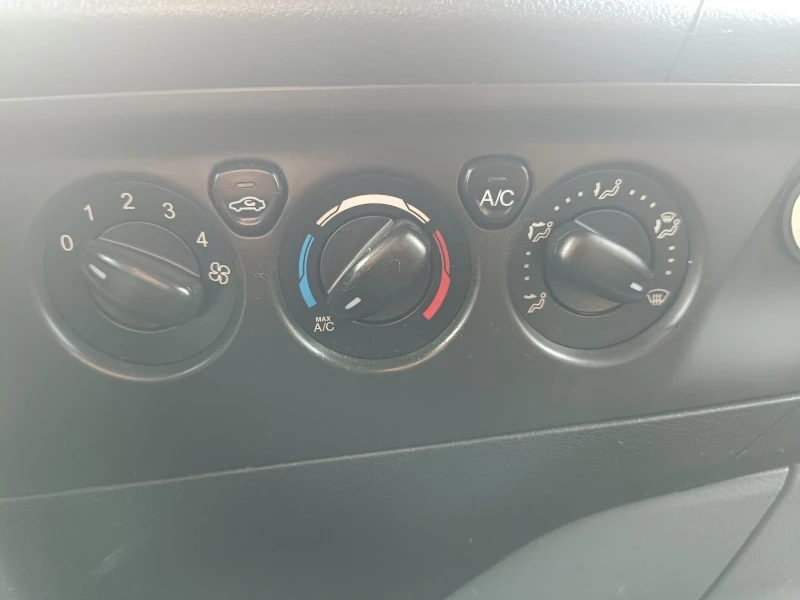 Ford Transit Custom 2.2tdci MAXXI LANG 2016, снимка 11 - Бусове и автобуси - 52692239