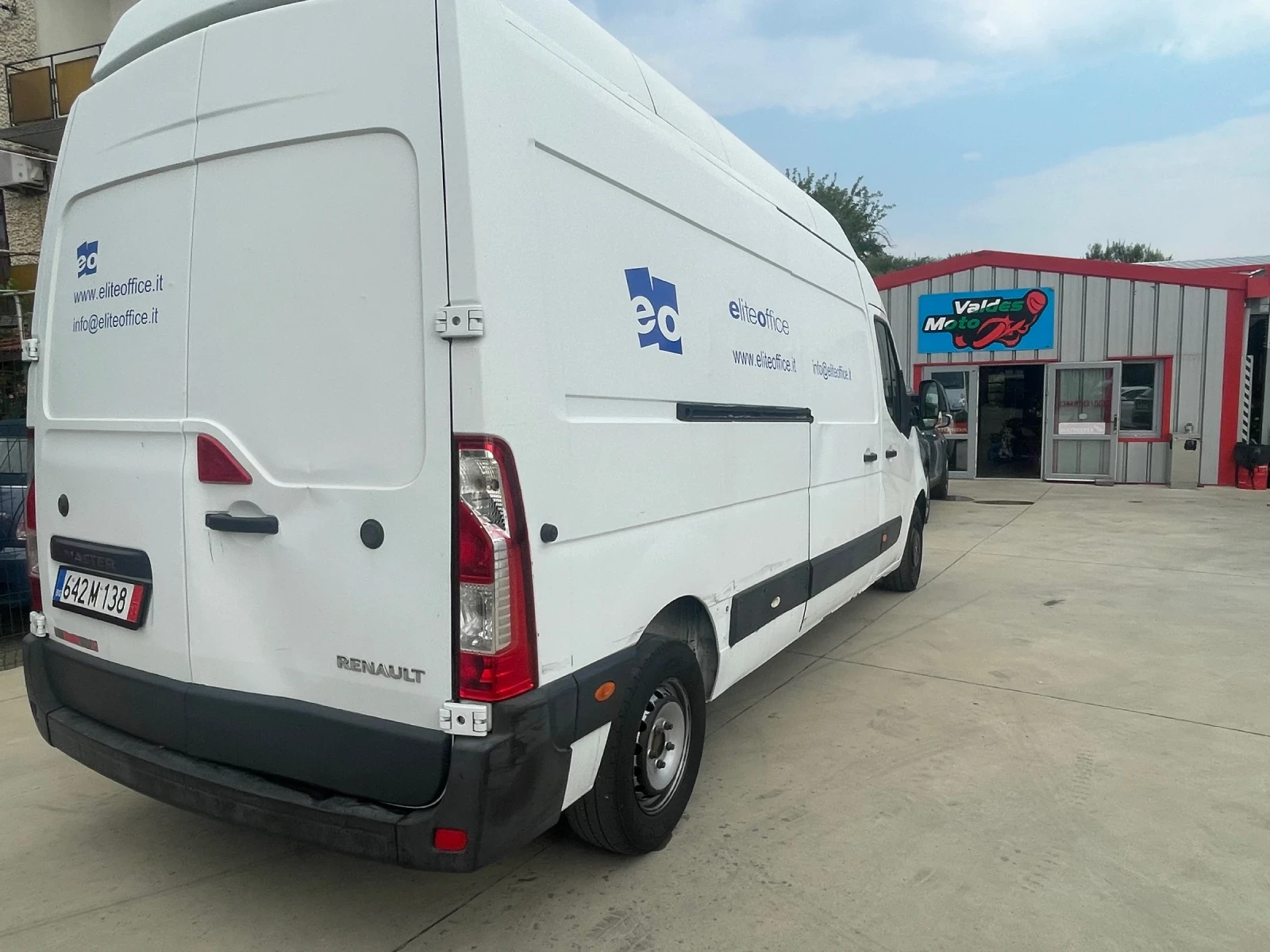 Renault Master 2.3 diesel - изображение 8