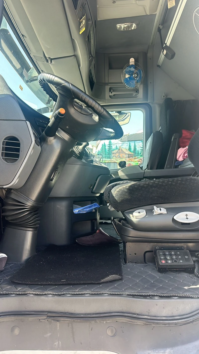 Mercedes-Benz Actros, снимка 6 - Камиони - 52654489