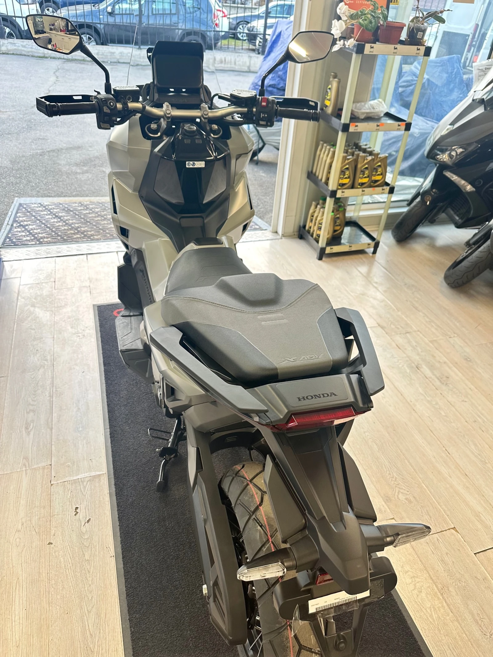 Honda X-ADV 750 MAT DEEP MUD GRAY Нов 2026г., снимка 9 - Мотоциклети и мототехника - 53725503
