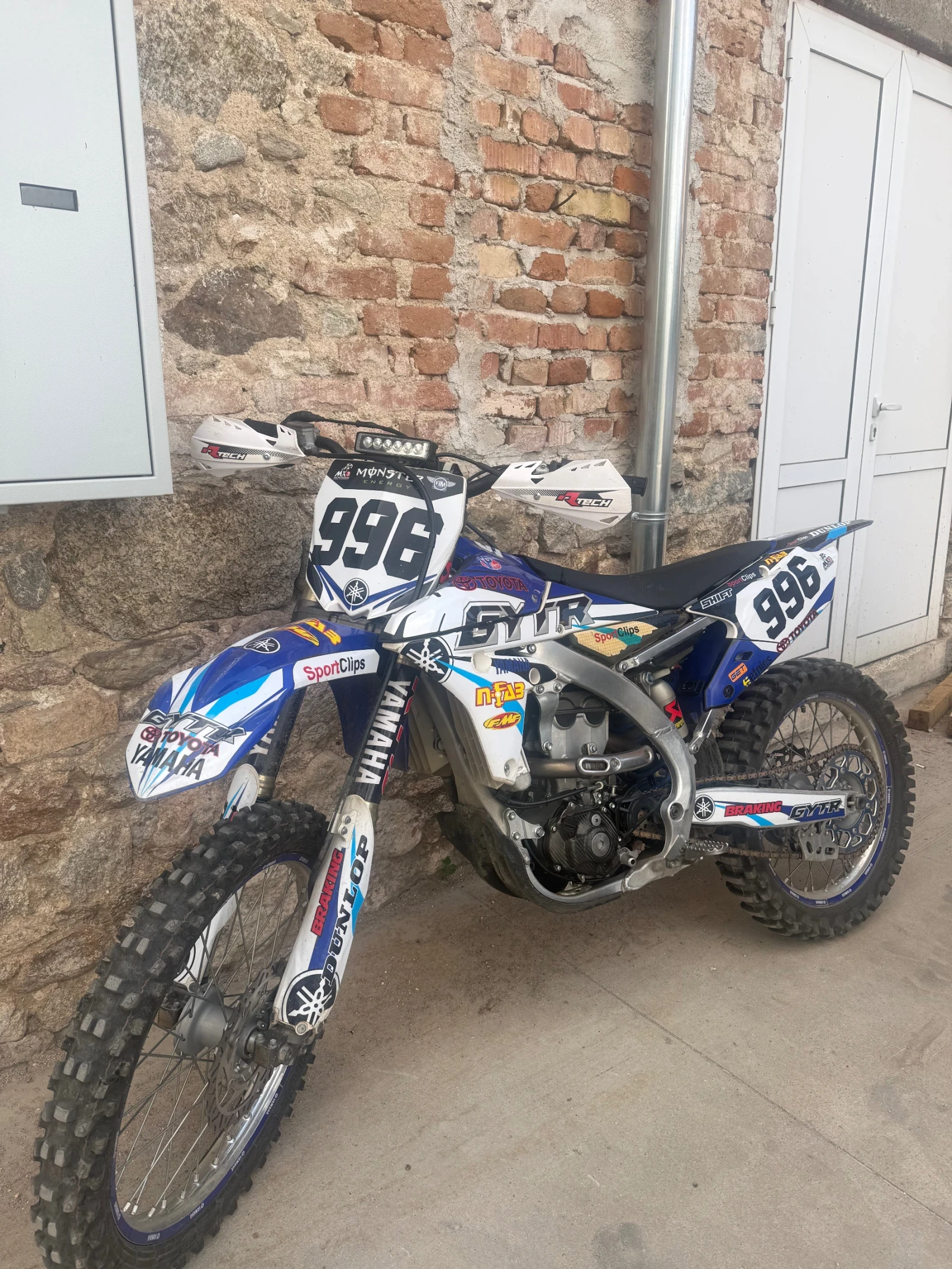 Yamaha Yzf