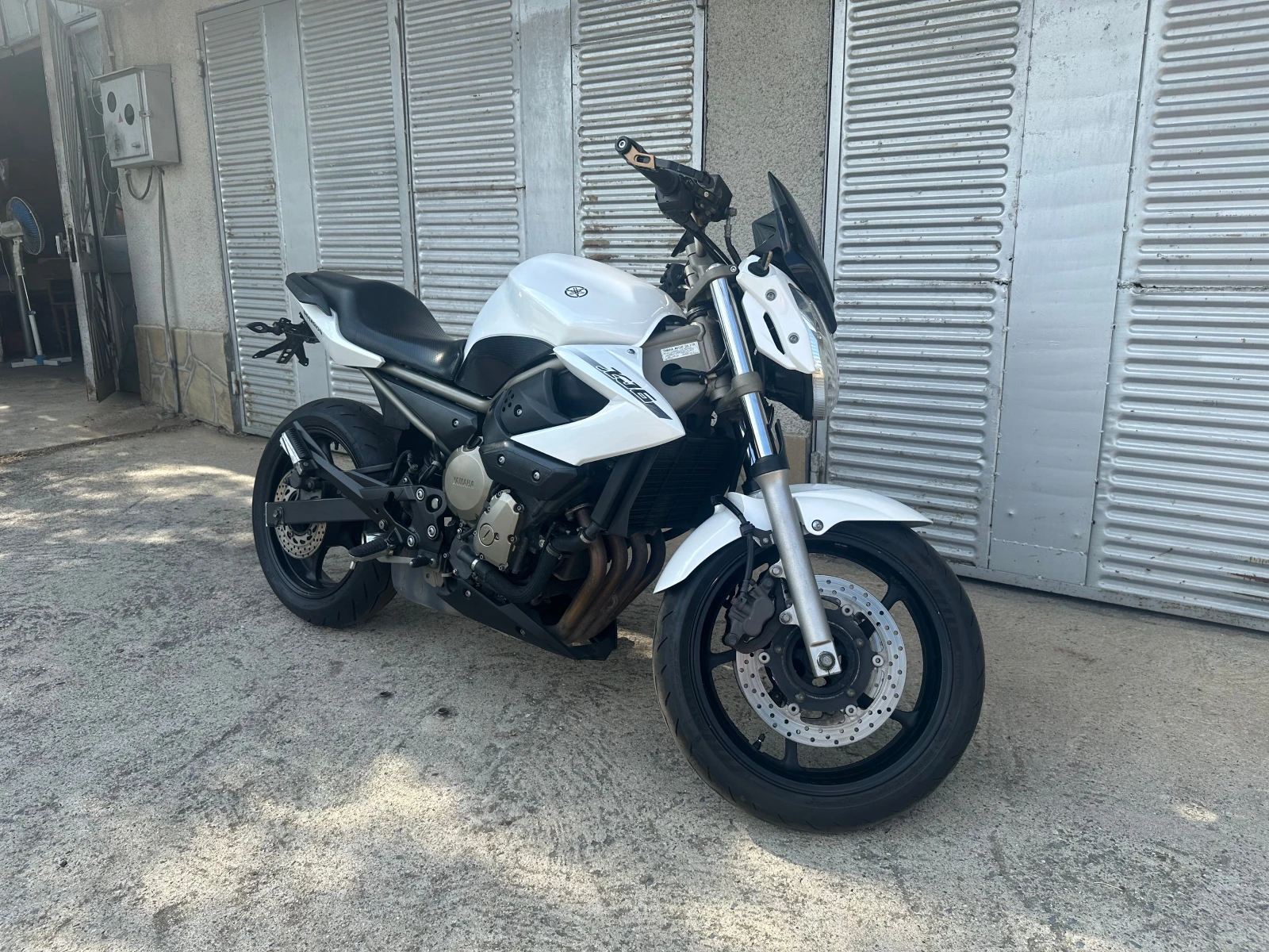 Yamaha XJ6, снимка 7 - Мотоциклети и мототехника - 55648719