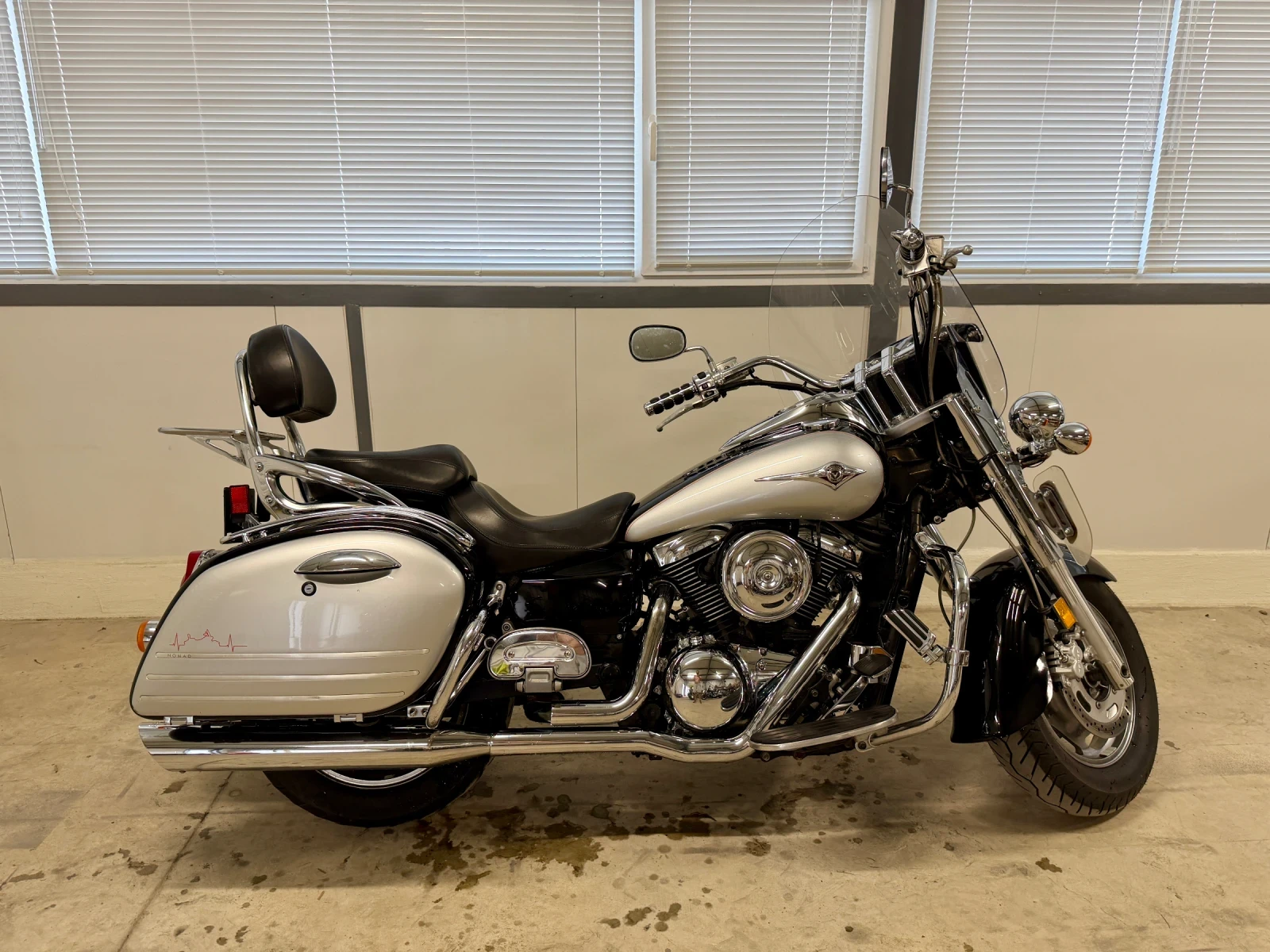 Kawasaki Vulcan 1600 Nomad, снимка 7 - Мотоциклети и мототехника - 55683138