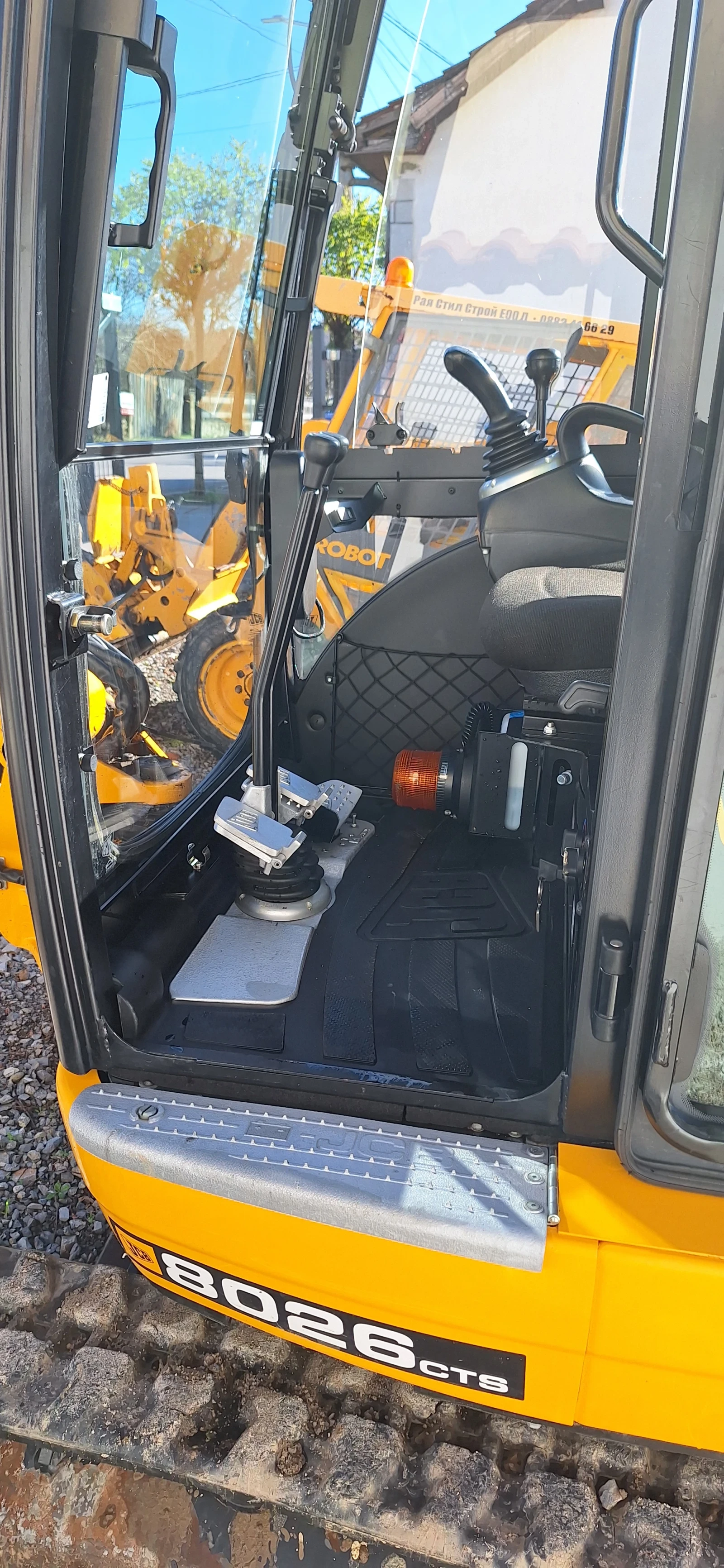 Багер JCB 8026 - изображение 4