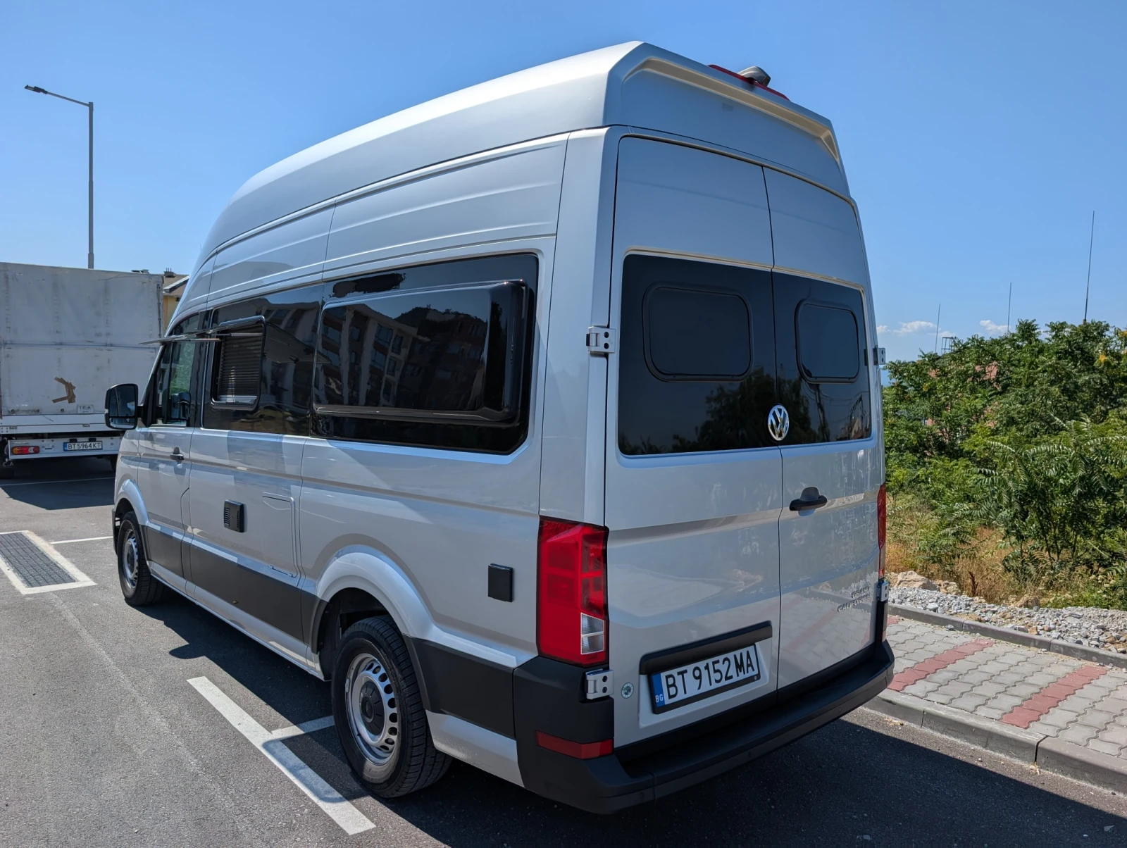 Кемпер VW Grand California 600 - изображение 4