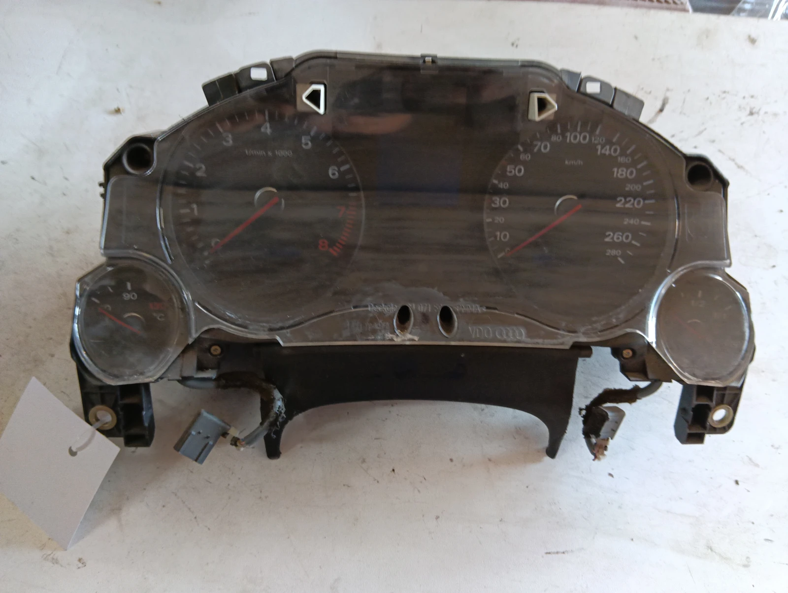 километраж 4E0920900E 4E0910900 Audi A8