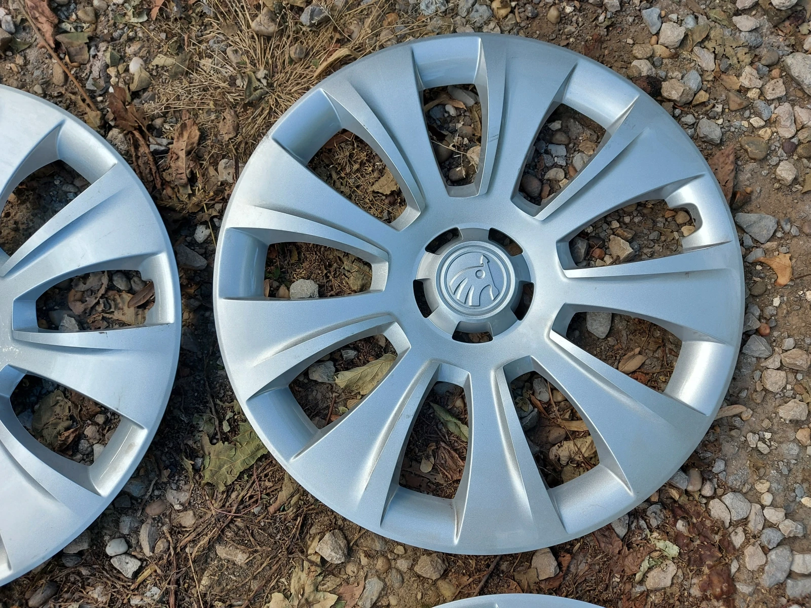   Skoda 17   | Mobile.bg   5