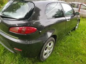 Alfa Romeo 147 1.6 i, снимка 4