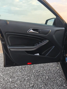 Mercedes-Benz A 180 Sport edition/БЕНЗИН, снимка 14