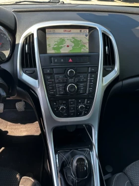 Opel Astra Sports Tourer, снимка 10