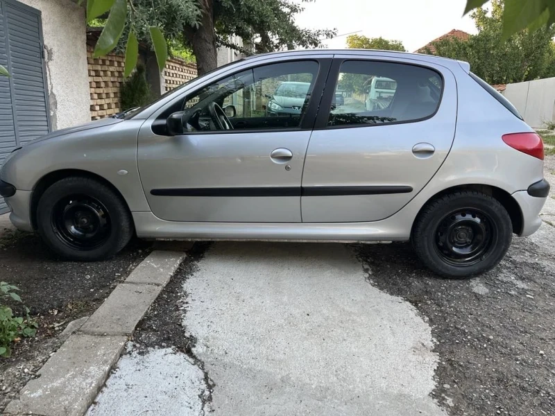 Peugeot 206 1, 4 HDI 75к.с, снимка 1 - Автомобили и джипове - 47286495