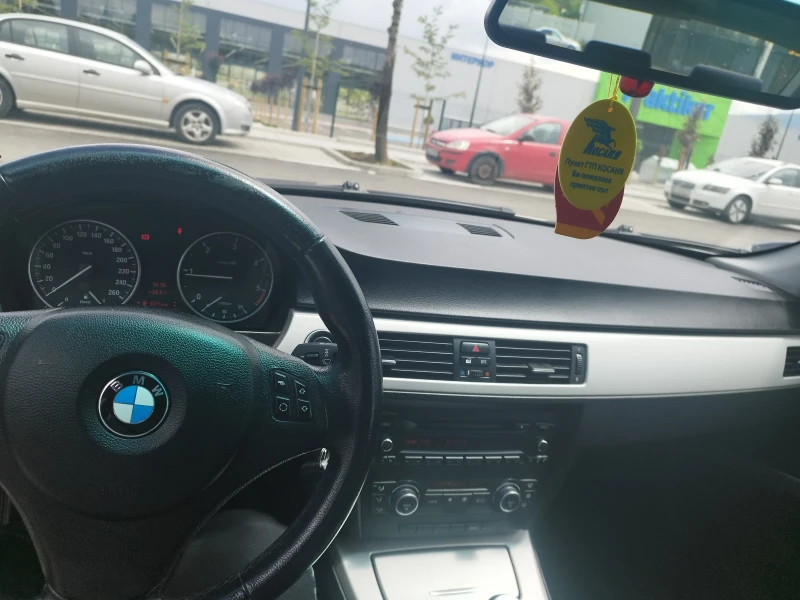 BMW 318, снимка 7 - Автомобили и джипове - 48267512