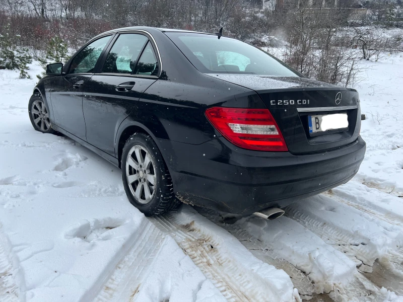 Mercedes-Benz C 250 4MATIC, снимка 3 - Автомобили и джипове - 49212785