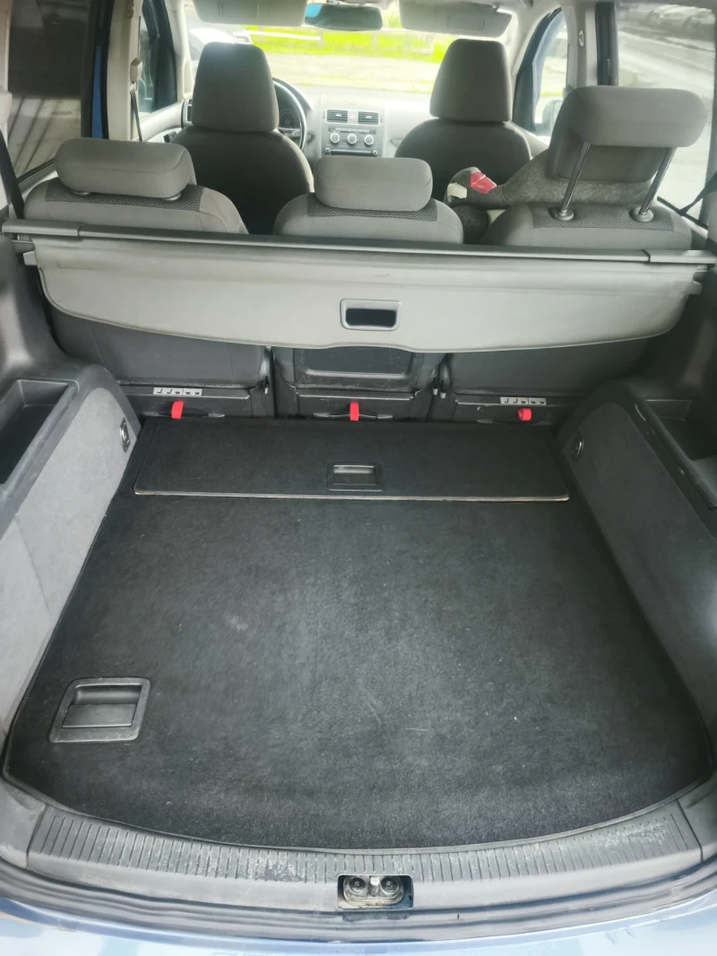 VW Touran 1.4 TSI бензин-метан, снимка 16 - Автомобили и джипове - 52500480