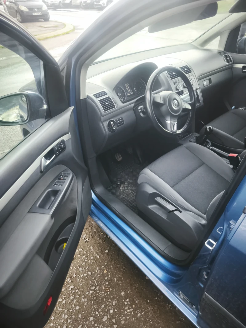 VW Touran 1.4 TSI бензин-метан, снимка 13 - Автомобили и джипове - 52500480